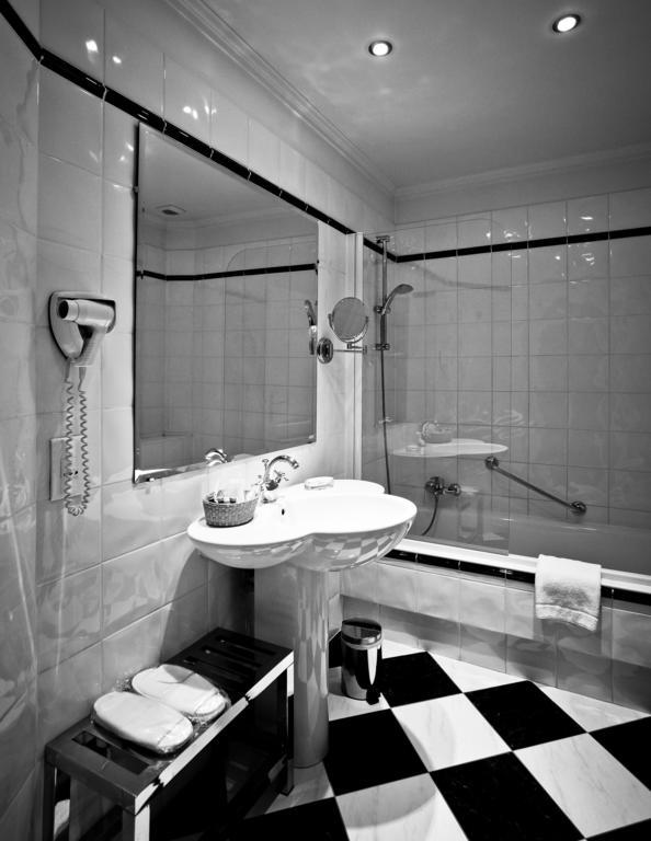 Superior Double Room,185172990:JPEG