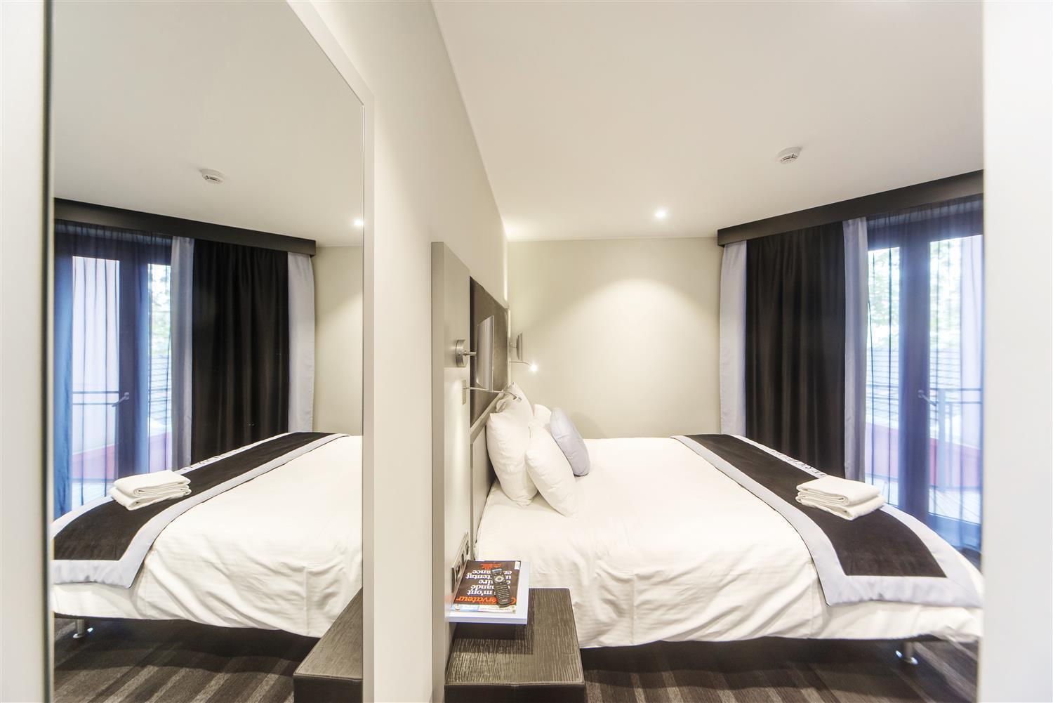 Executive King Room King Bed Balcony,1182759652:JPEG